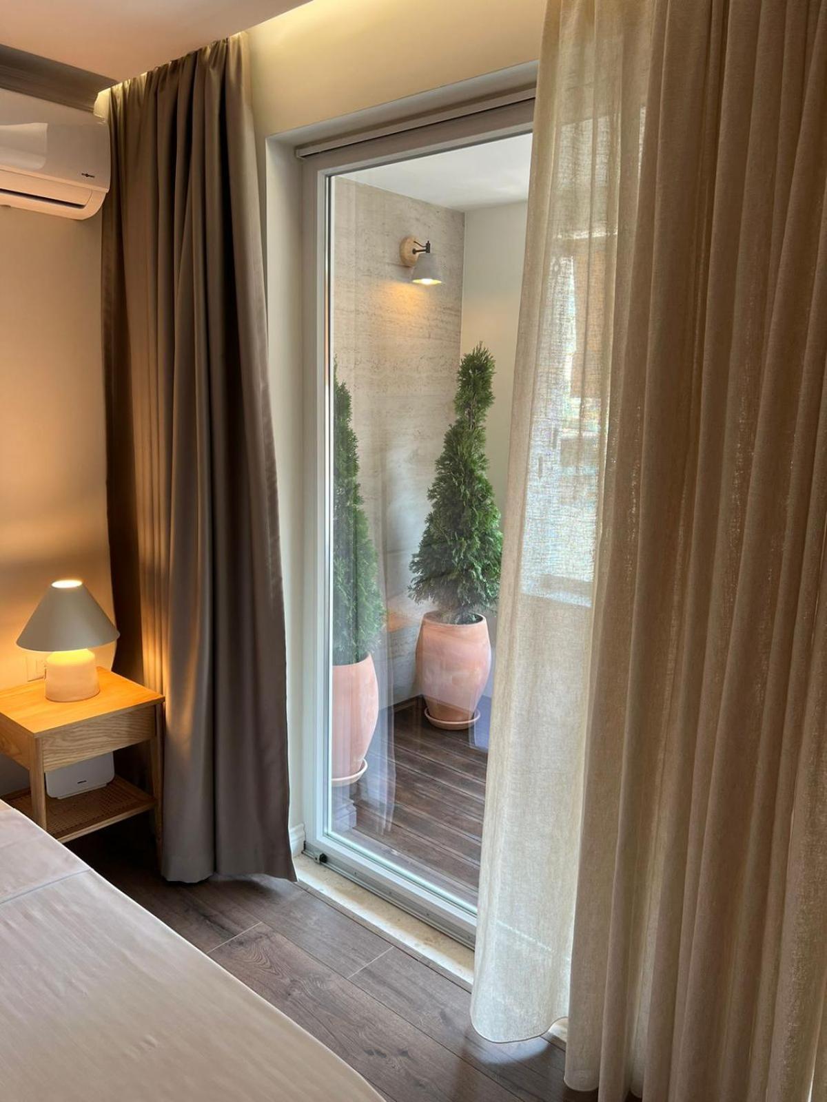 Anna'S Blloku Apartment Tiranë Eksteriør bilde