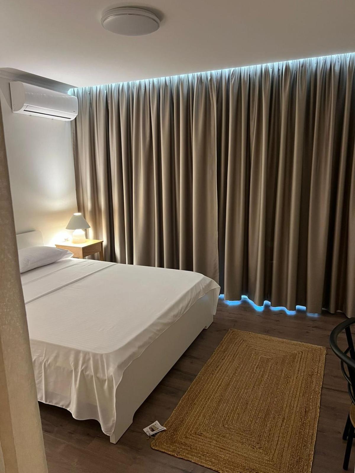 Anna'S Blloku Apartment Tiranë Eksteriør bilde