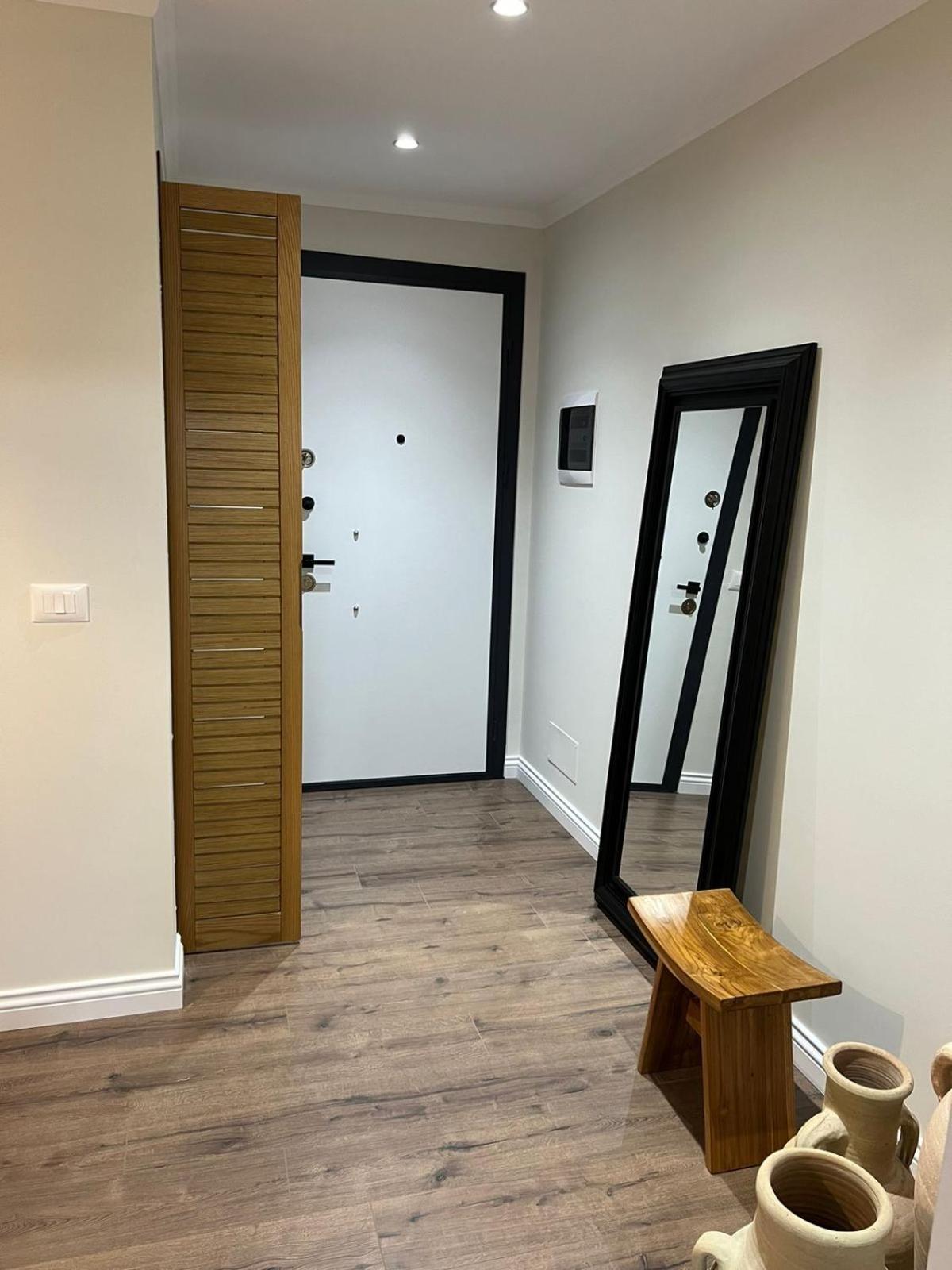 Anna'S Blloku Apartment Tiranë Eksteriør bilde