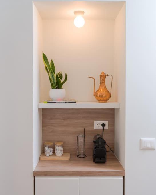 Anna'S Blloku Apartment Tiranë Eksteriør bilde