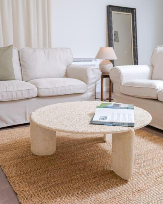 Anna'S Blloku Apartment Tiranë Eksteriør bilde