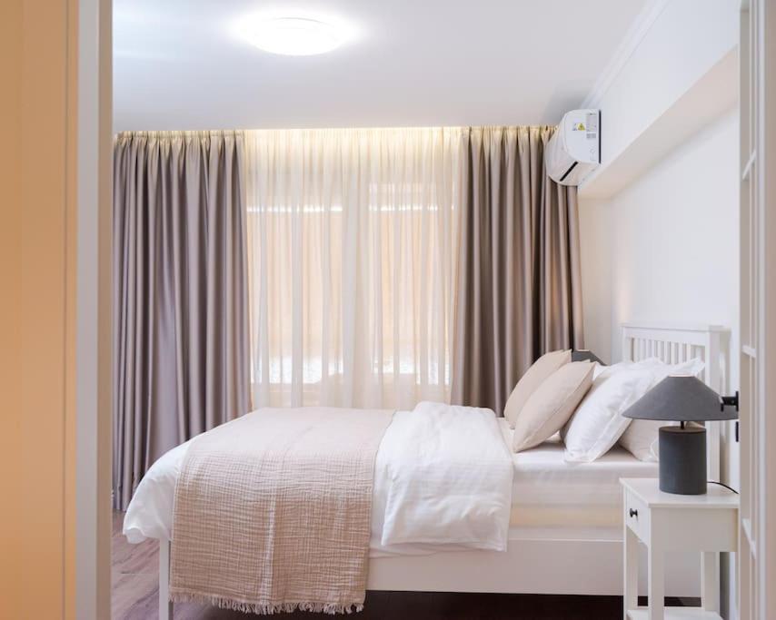 Anna'S Blloku Apartment Tiranë Eksteriør bilde