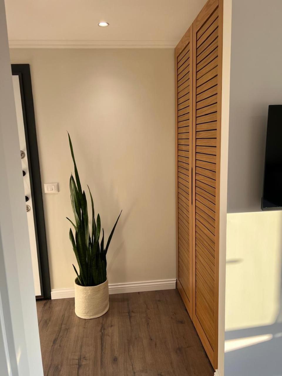 Anna'S Blloku Apartment Tiranë Eksteriør bilde